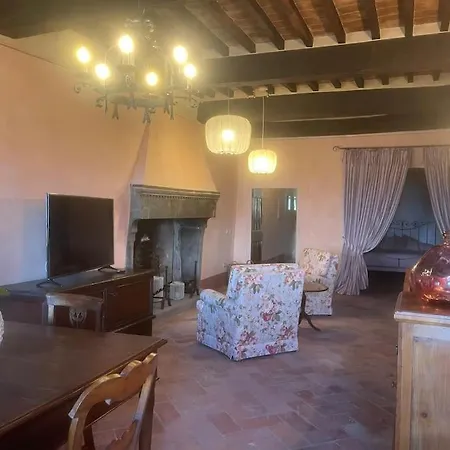 Family Antico Borgo Apartment *
