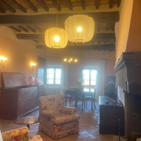 Family Antico Borgo Apartment *